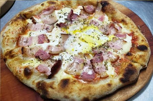 Pizza Carbonara